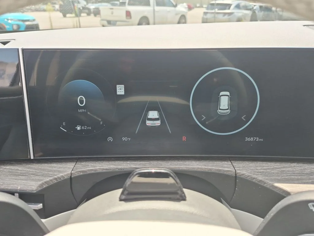 Used 2024 White Hyundai Limited image 16