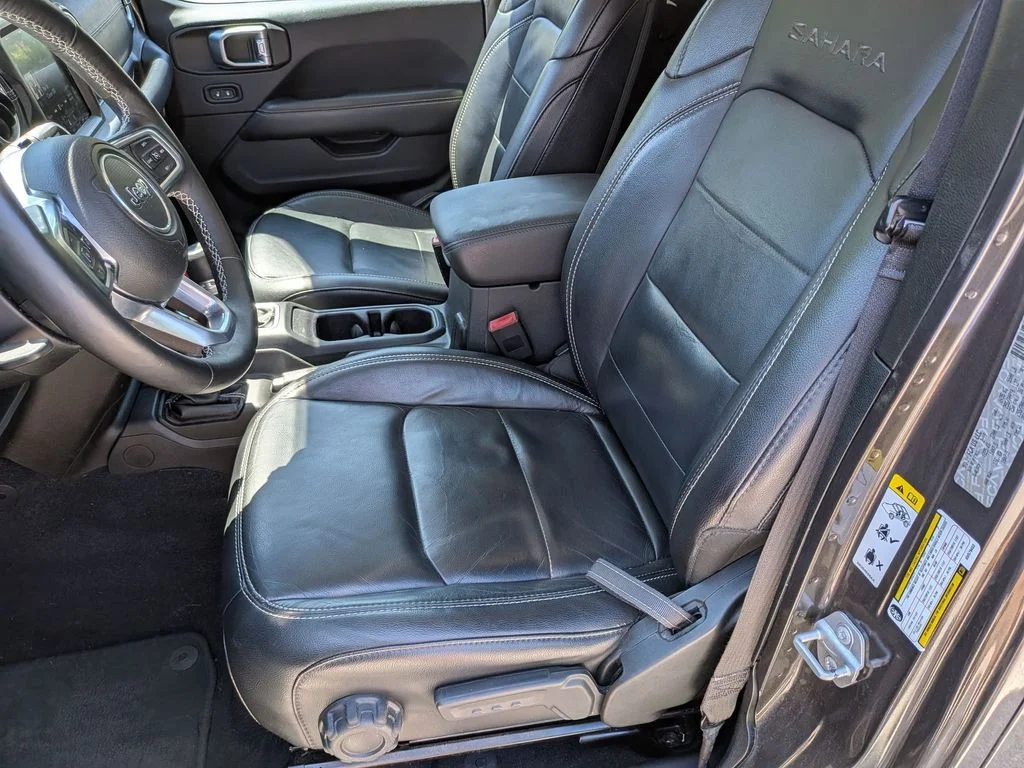 Used 2019 Gray Jeep Unlimited Sahara image 22