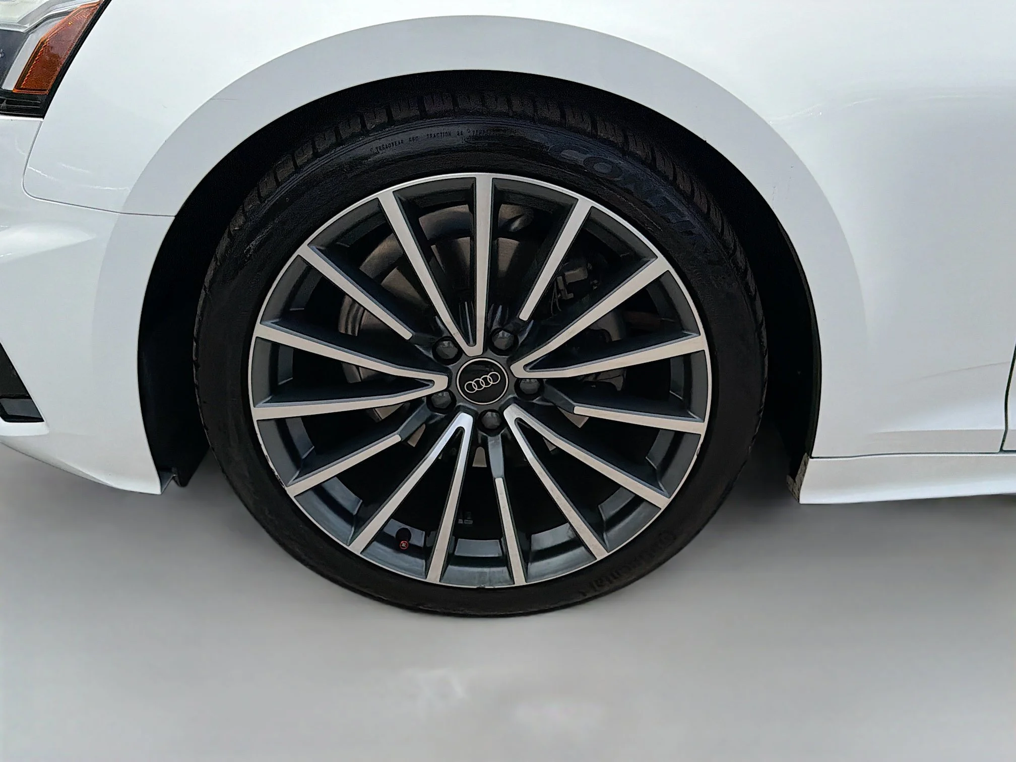 Used 2024 Arkona White Audi Premium Plus image 41