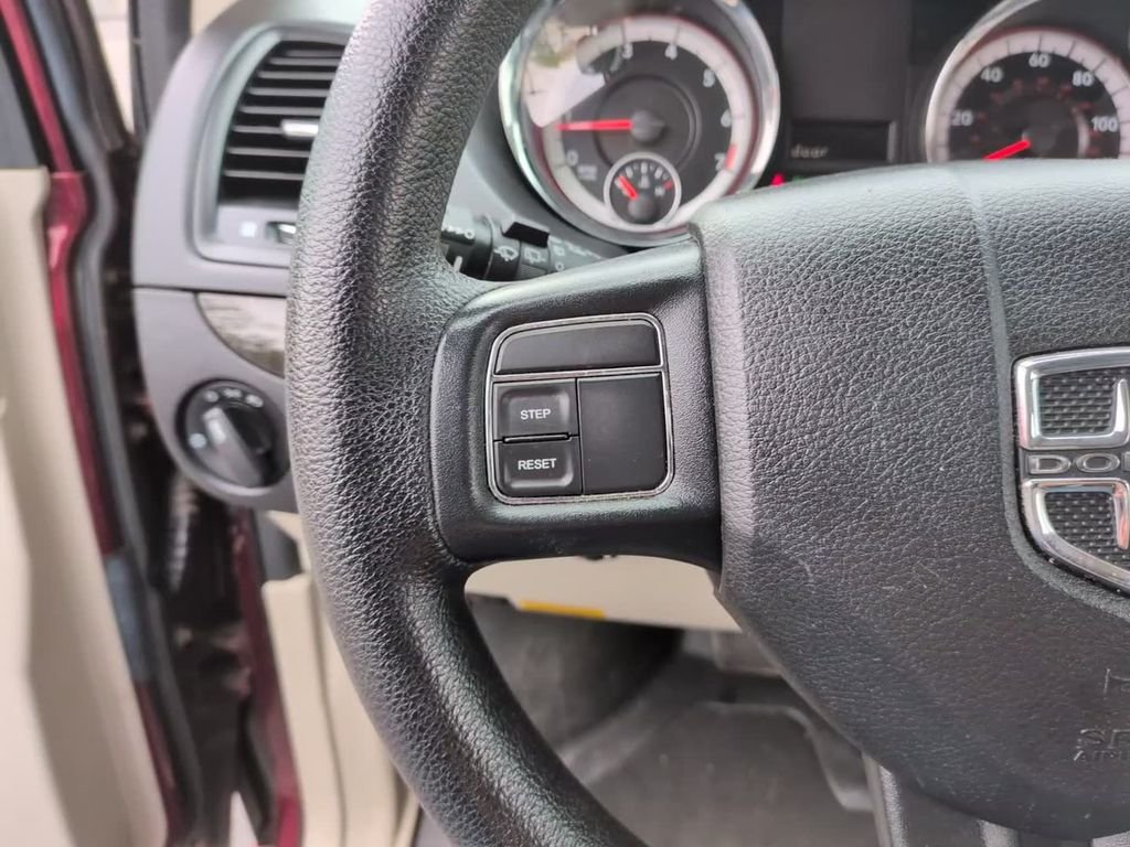 2017 Dodge Grand Caravan SE - Photo 21