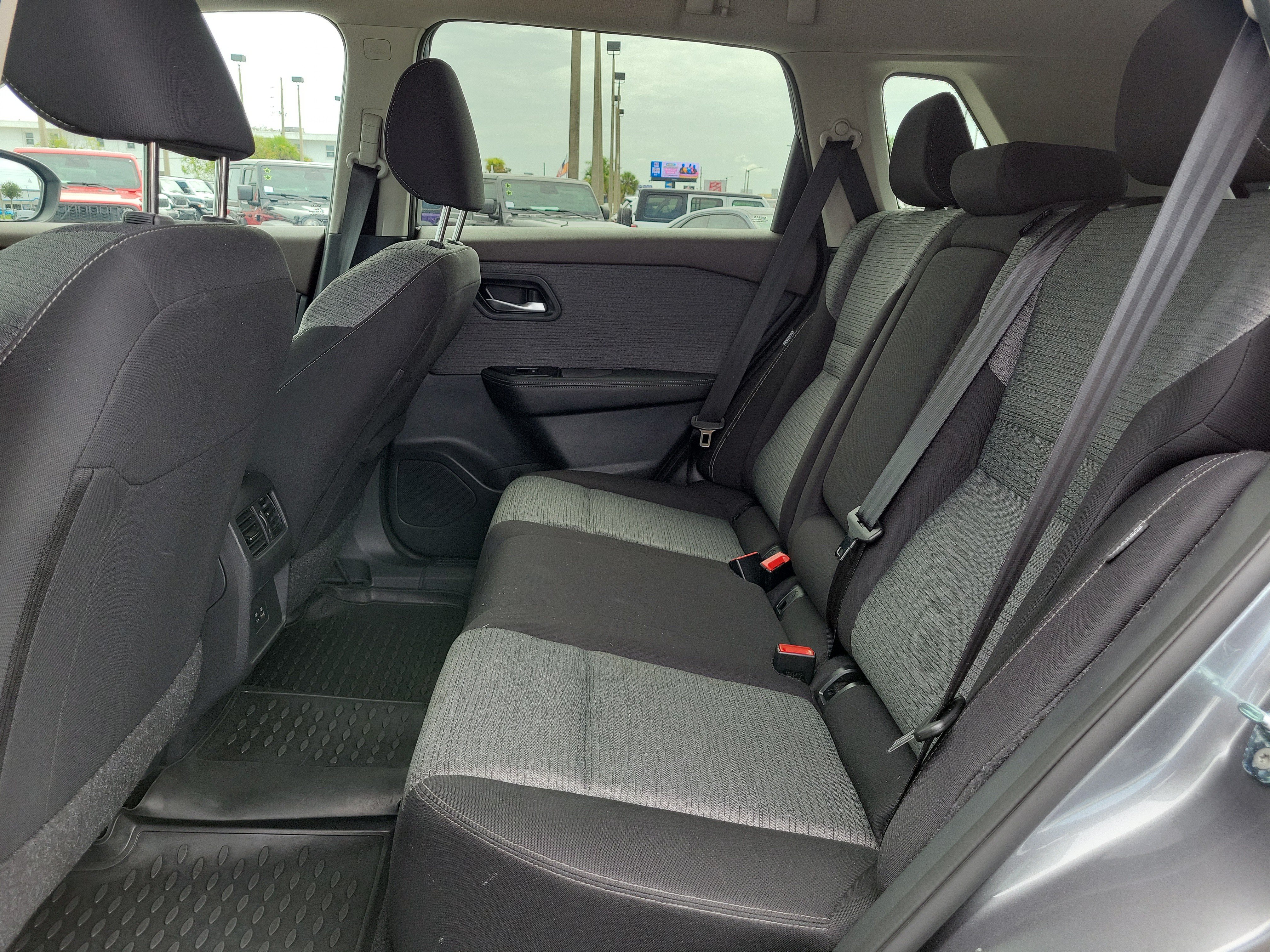 Used 2023 Gun Metallic Nissan SV image 16