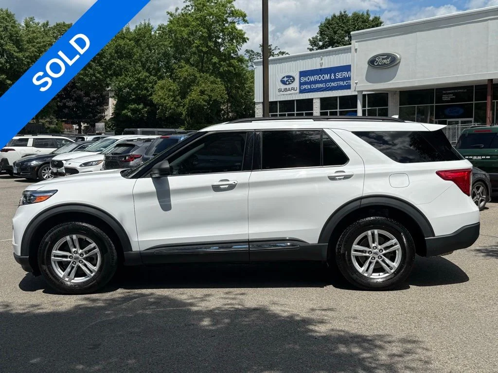 Used 2020 White Ford XLT image 11