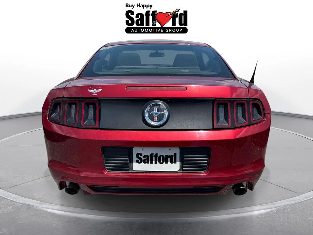 Used 2014 Red Ford V6 image 8