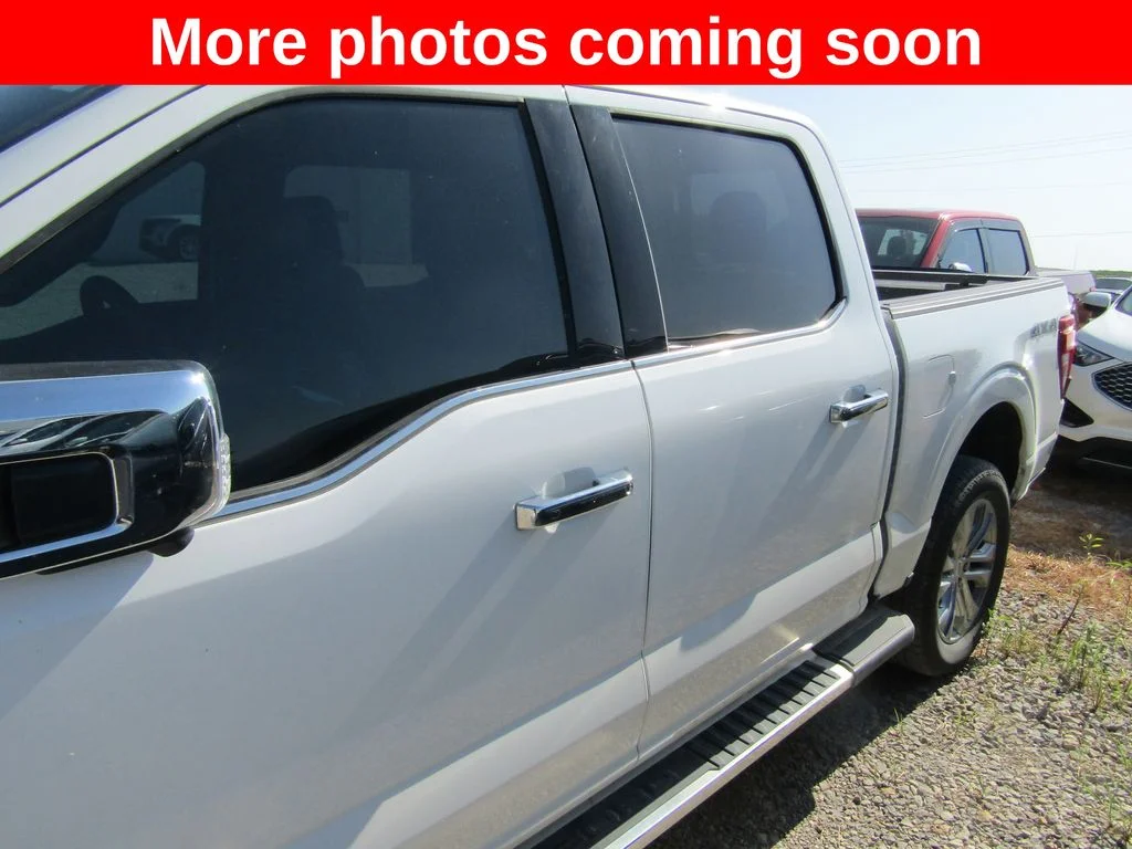 Used 2025 White Ford Lariat image 2