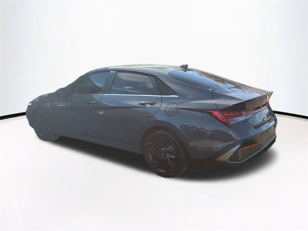 New 2026 Gray Hyundai SEL Sport Premium image 7