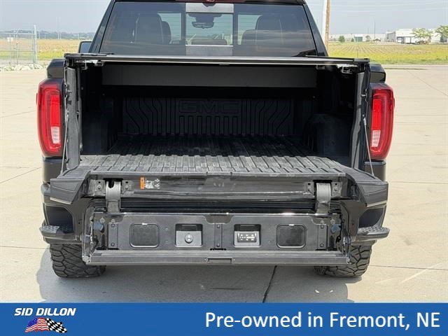 Used 2024 Onyx Black GMC Denali Ultimate image 6