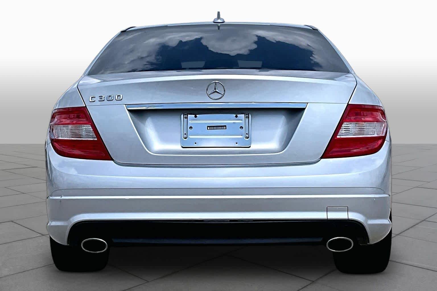 Used 2009 Iridium Silver Metallic Mercedes-Benz 3.0L Sport image 4