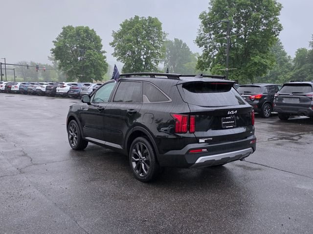 Used 2023 Black Kia X-Line SX Prestige image 6