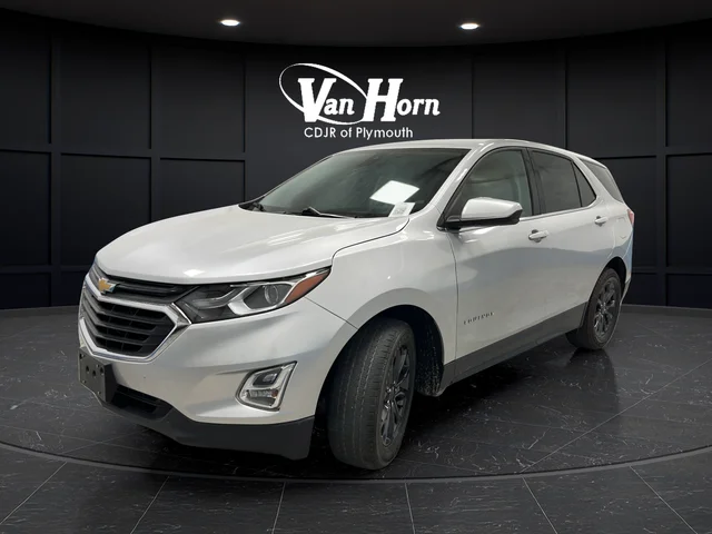 Used 2020 Silver Ice Metallic Chevrolet LT image 3