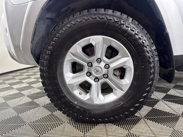 Used 2014 Classic Silver Metallic Toyota Trail Premium image 10