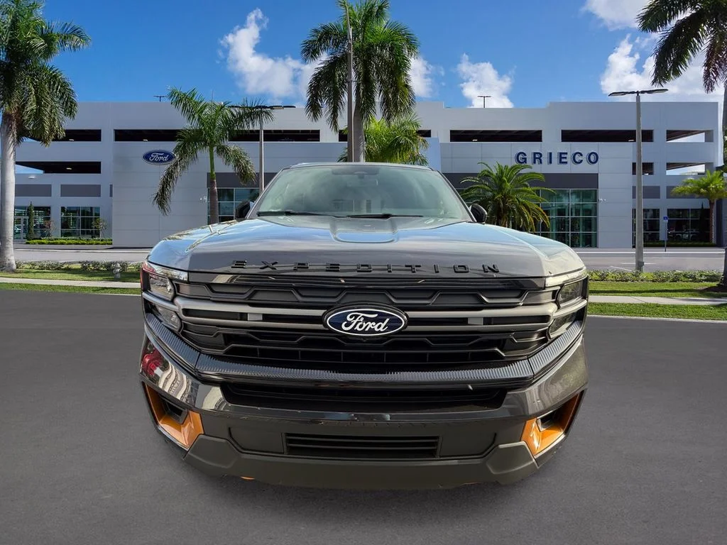 New 2027 Dark Matter Gray Metallic Ford Tremor® image 2