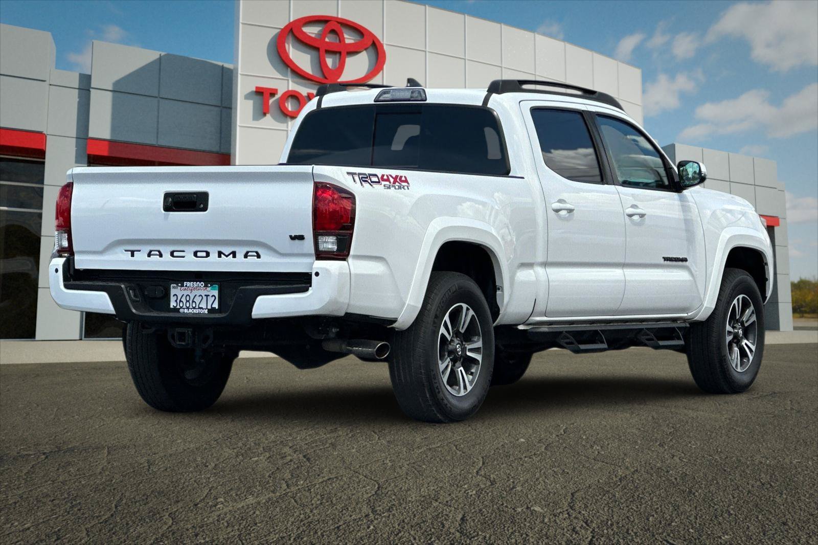 Certified Used 2019 Super White Toyota SR5 image 3