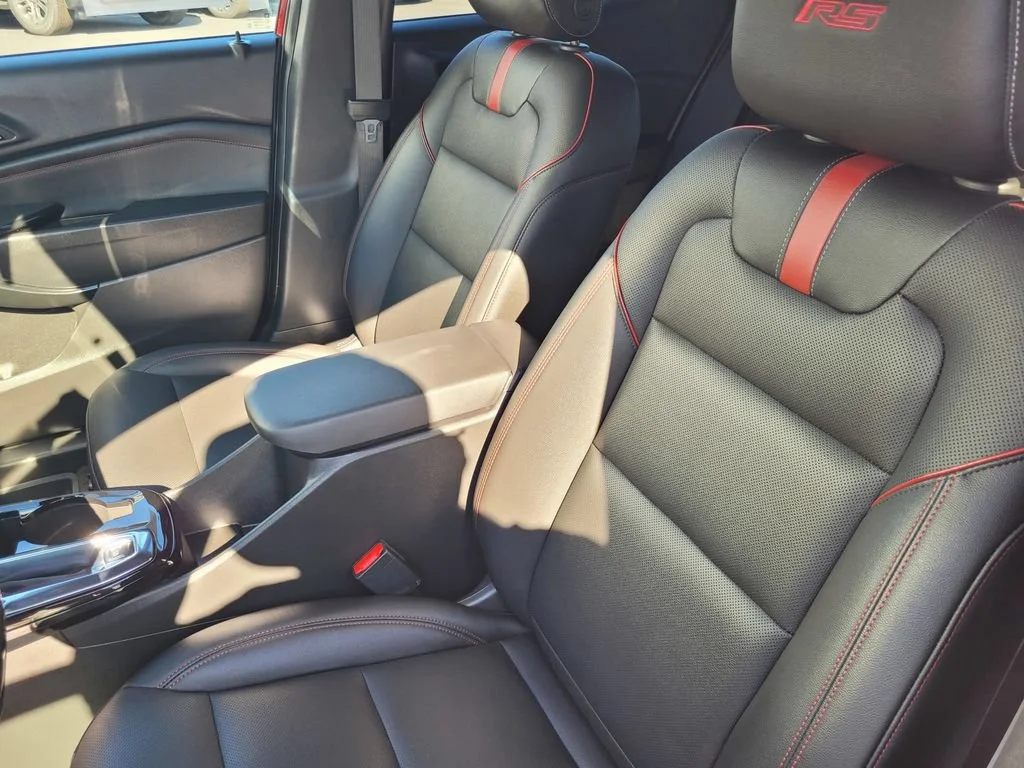 2025 Chevrolet Trax RS - Photo 15