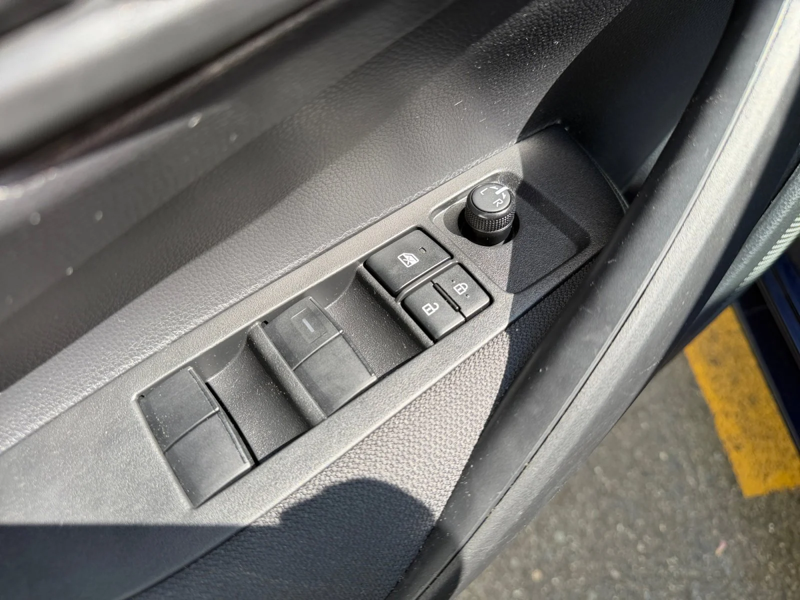 Used 2024 Blueprint Toyota LE image 27