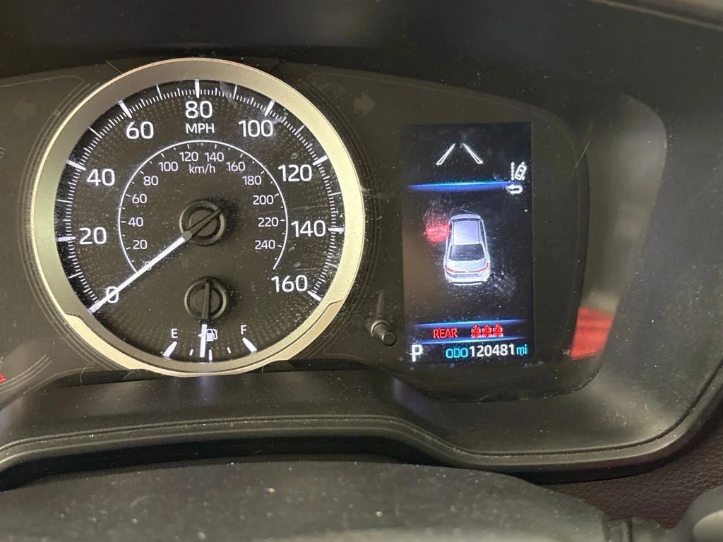 Used 2020 Red Toyota LE image 27