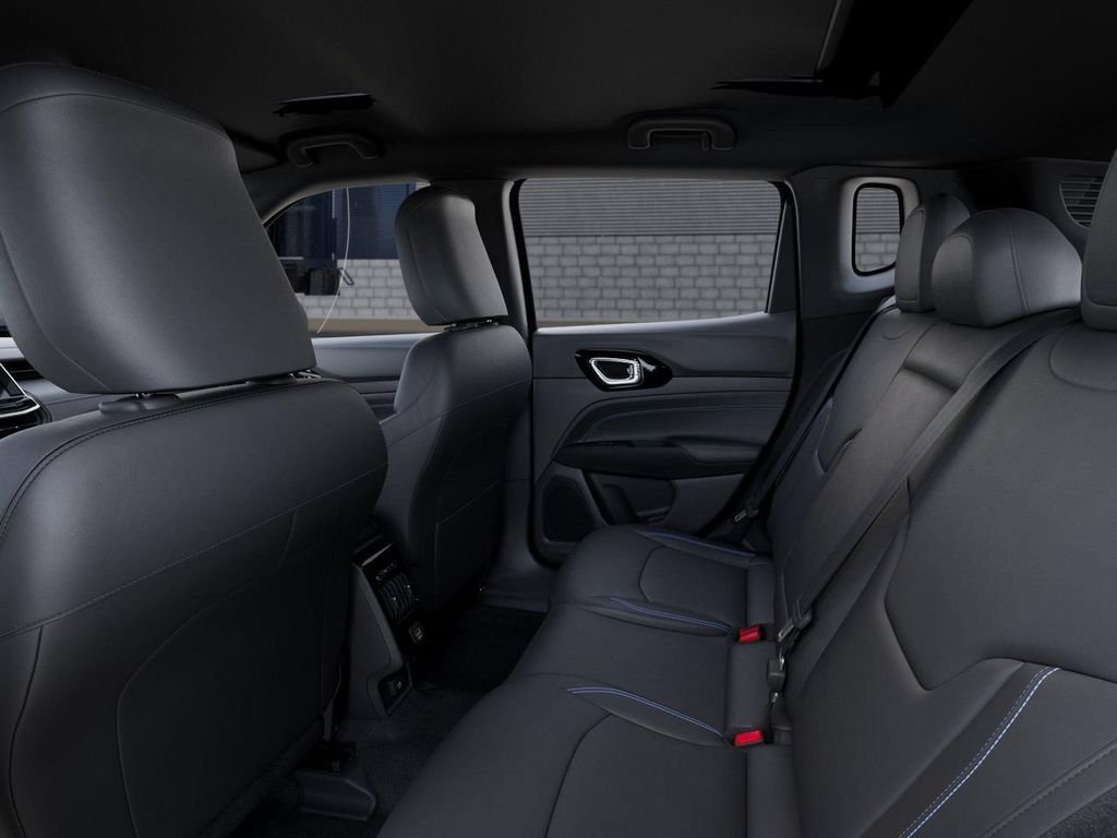 New 2026 Diamond Black Crystal Pearlcoat Jeep Limited image 23