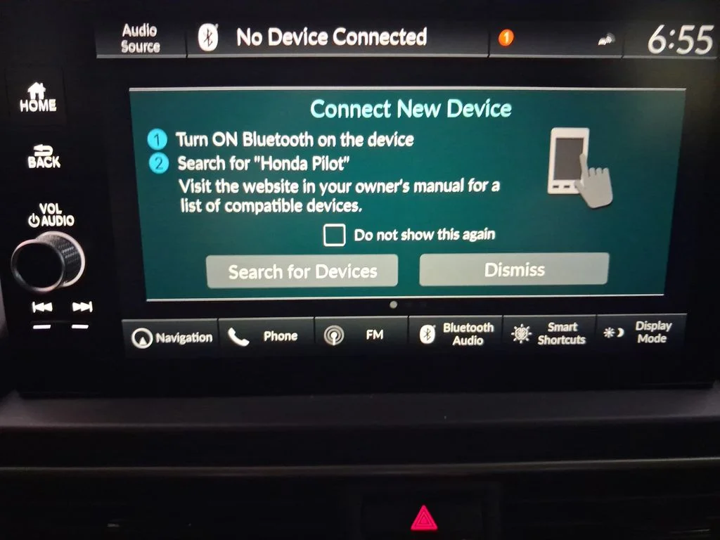 Used 2025 White Honda Touring image 17