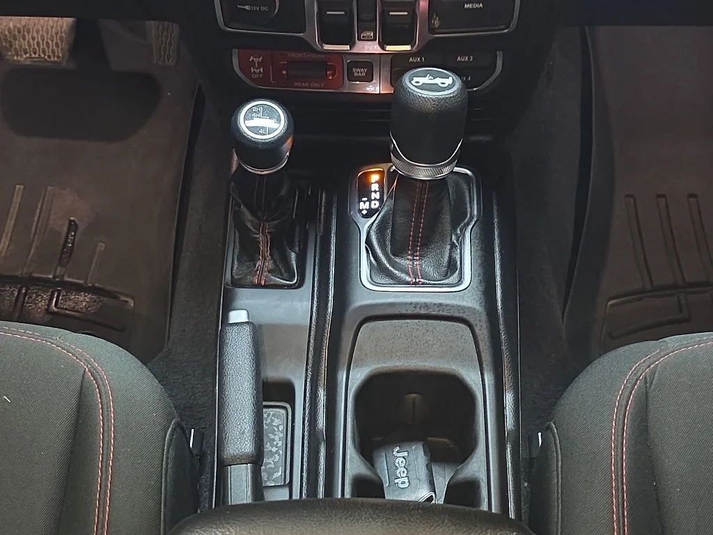 Used 2019 Gray Jeep Unlimited Rubicon image 20