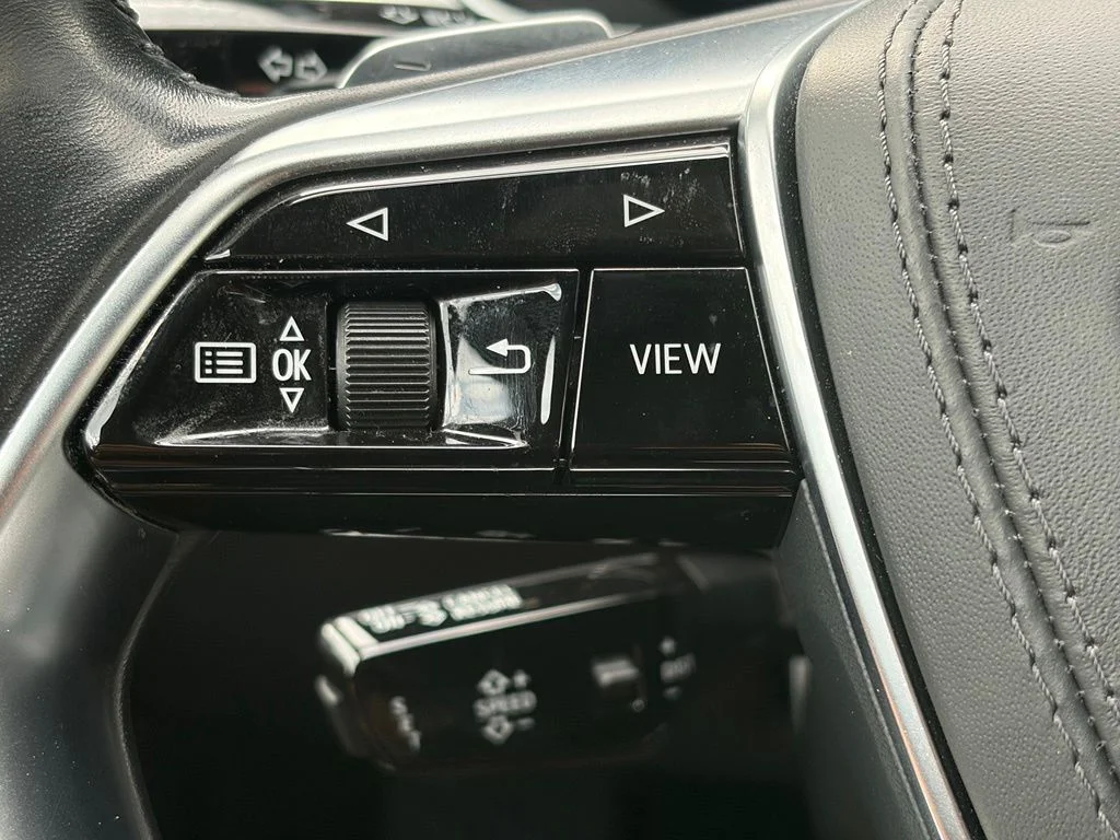 Used 2019 Moonlight Blue Audi L 60 image 34