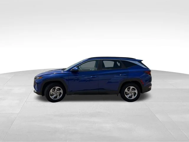 Used 2024 Blue Hyundai SEL image 3
