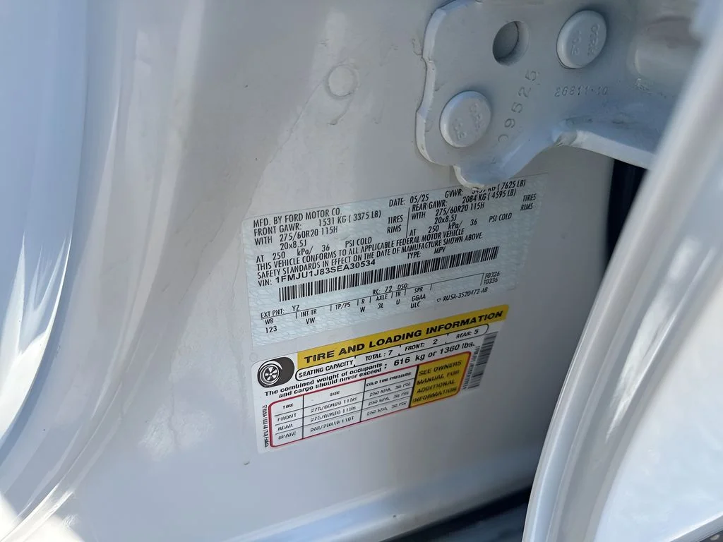 Used 2025 White Ford Active image 40