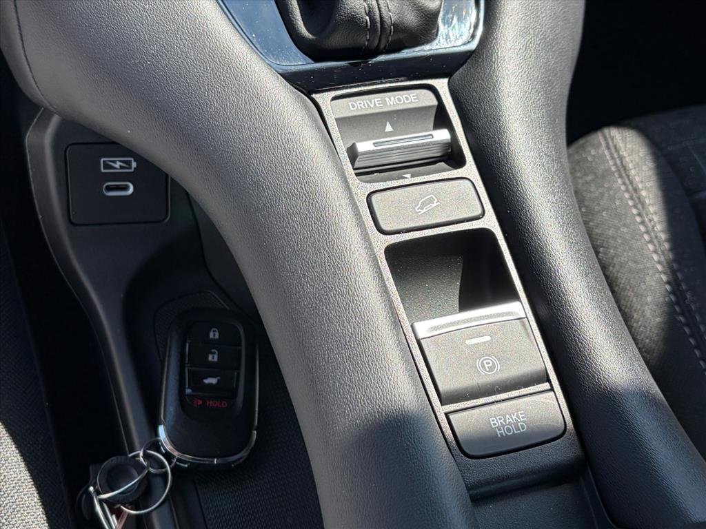 2024 Honda HR-V LX - Photo 17