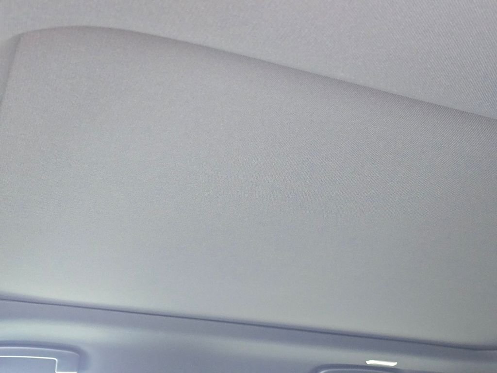 New 2026 Aspen White TriCoat / Super Black Two-tone Nissan PRO-4X® image 14