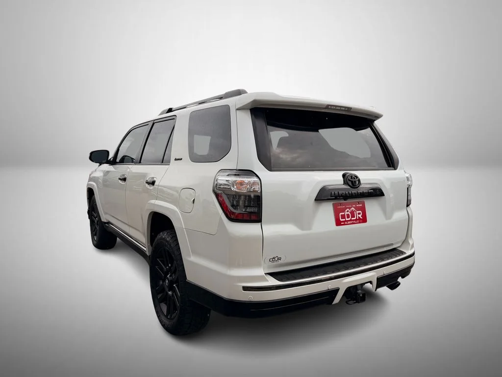 Used 2021 White Toyota Nightshade image 3