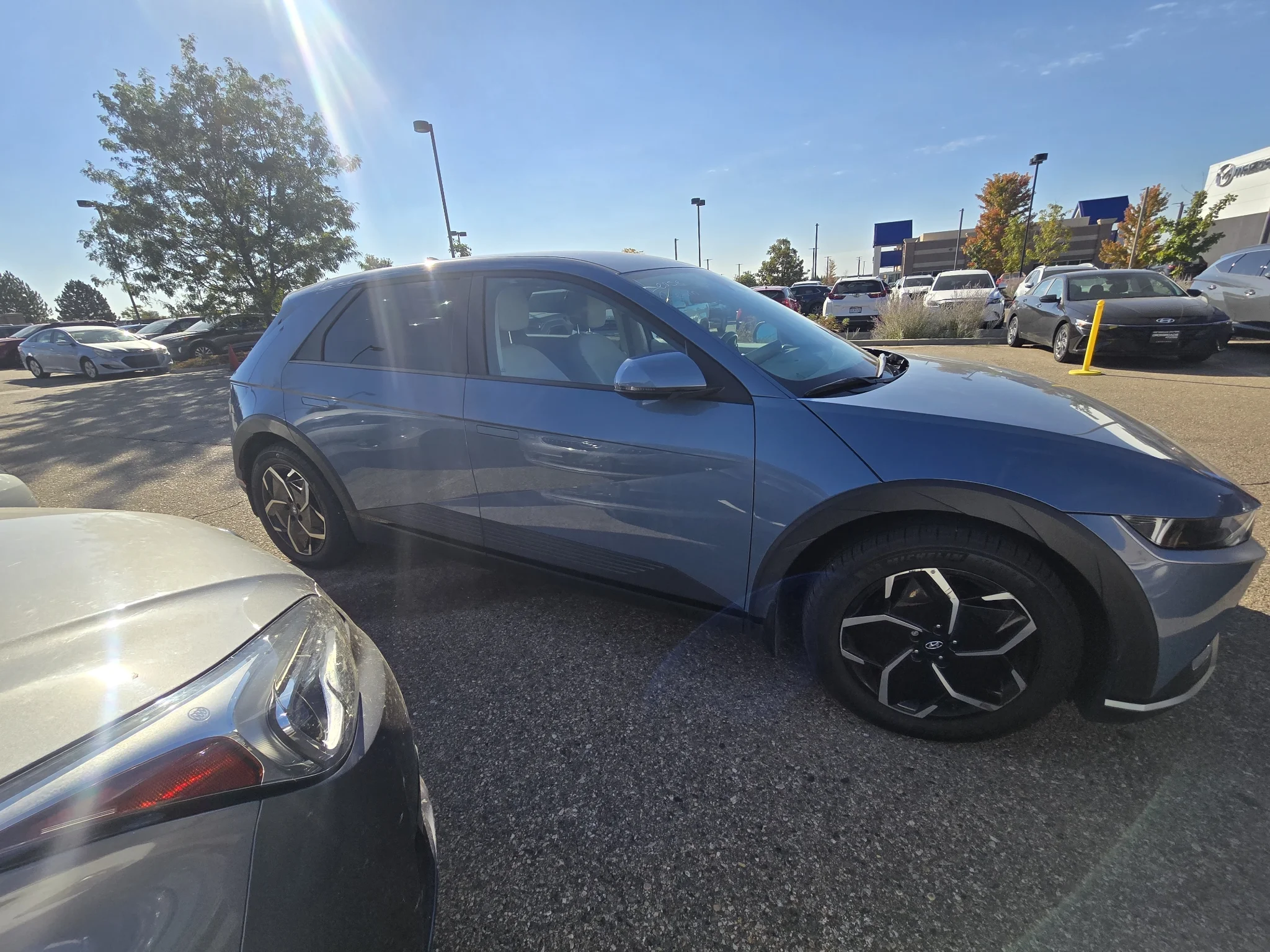 Used 2023 Lucid Blue Hyundai SEL image 6