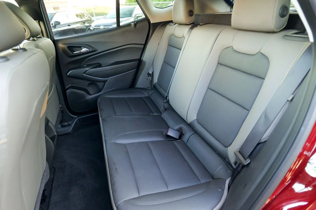 Used 2024 Crimson Metallic Chevrolet ACTIV image 26