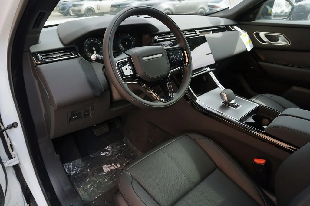 Used 2026 White Land Rover S image 12