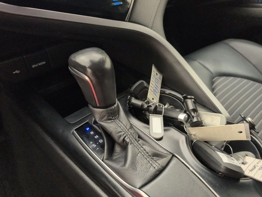 Certified Used 2020 Blue Toyota SE image 27