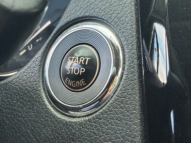 Used 2020 Black Nissan SL image 27
