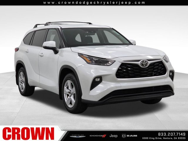 2022 Toyota Highlander LE