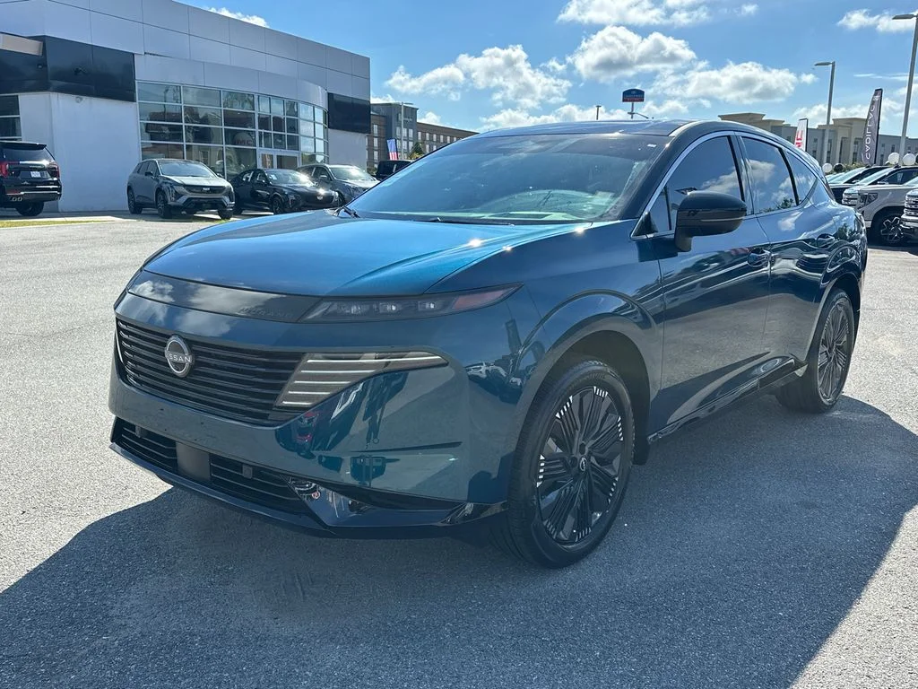 Used 2026 Blue Nissan Platinum image 3