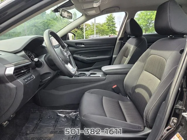Used 2025 Black Nissan 2.5 SV image 9