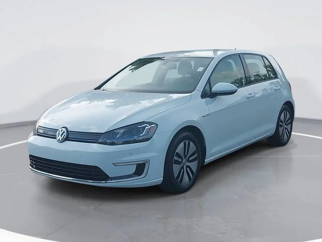 Used 2015 White Volkswagen SEL Premium image 7
