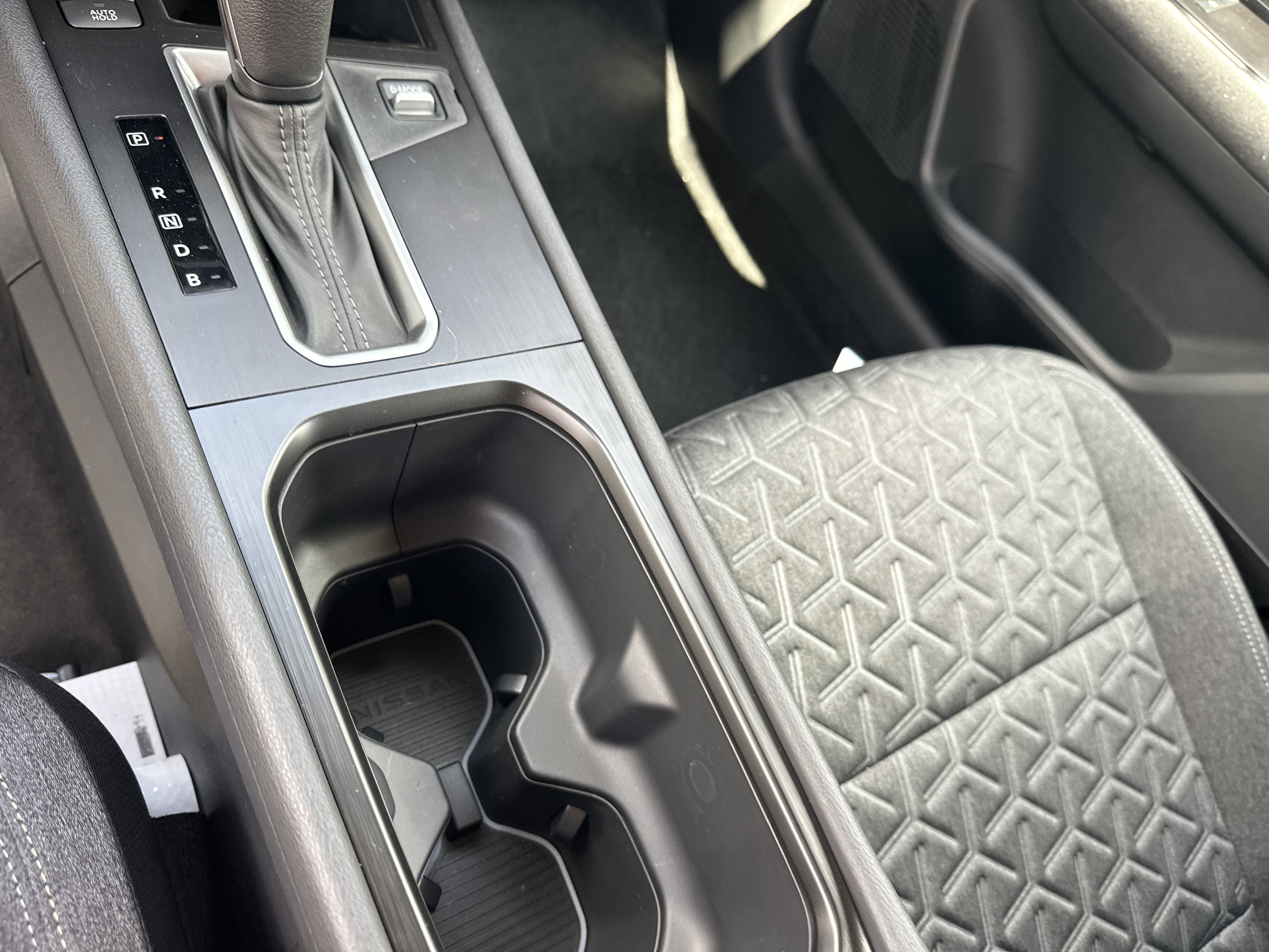 2026 Nissan KICKS SV - Photo 32