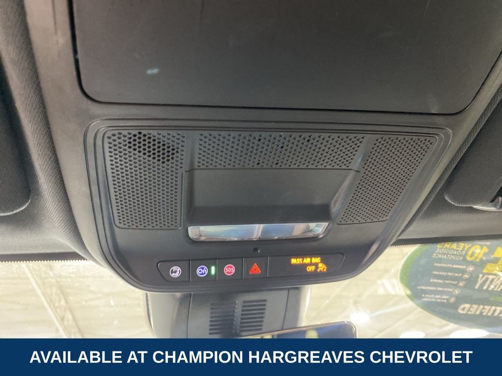 Used 2025 Black Metallic Chevrolet LT image 25
