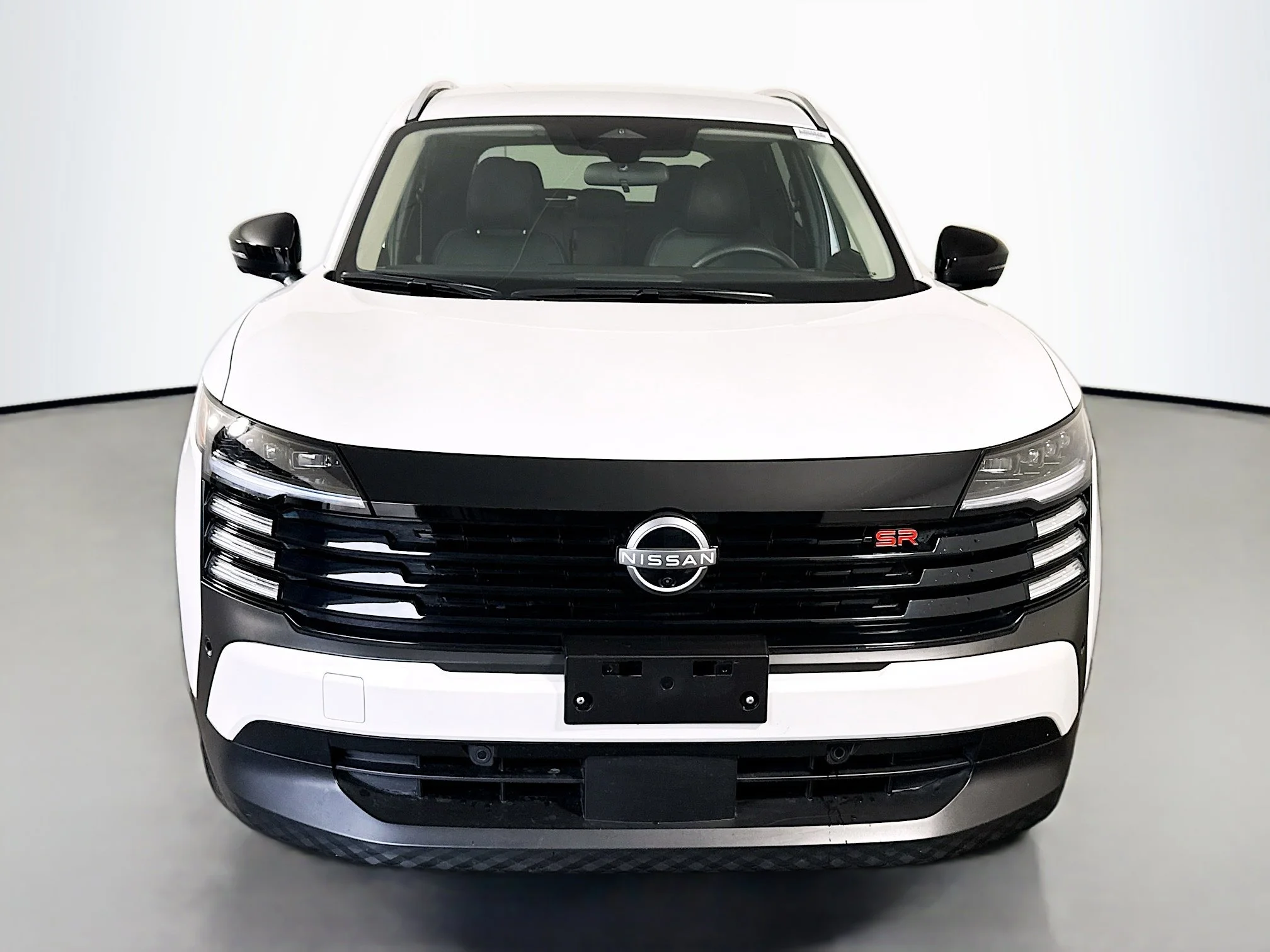 Used 2026 Aspen White Tricoat Nissan SR image 2