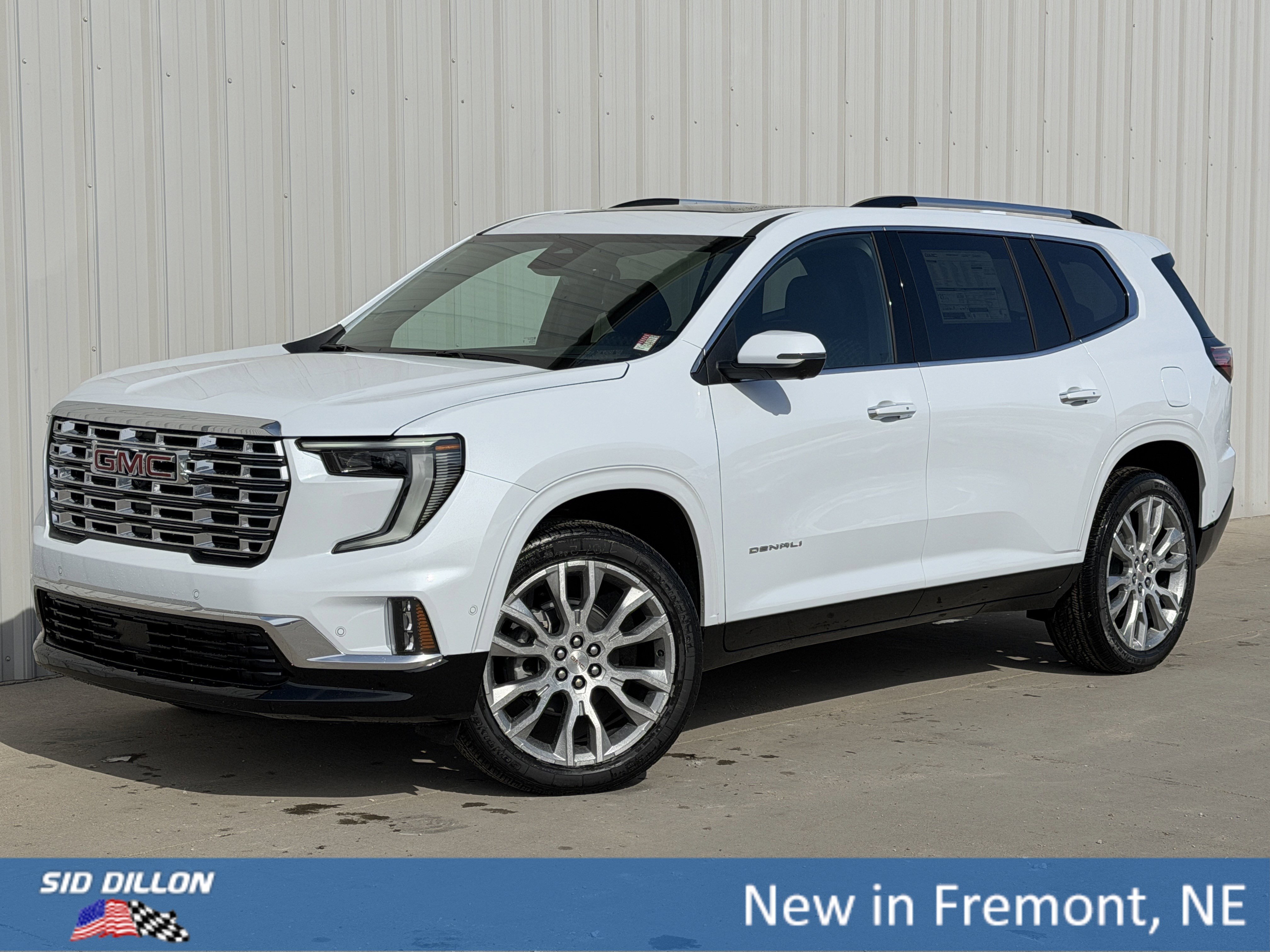 2026 GMC Acadia Denali AWD's photo