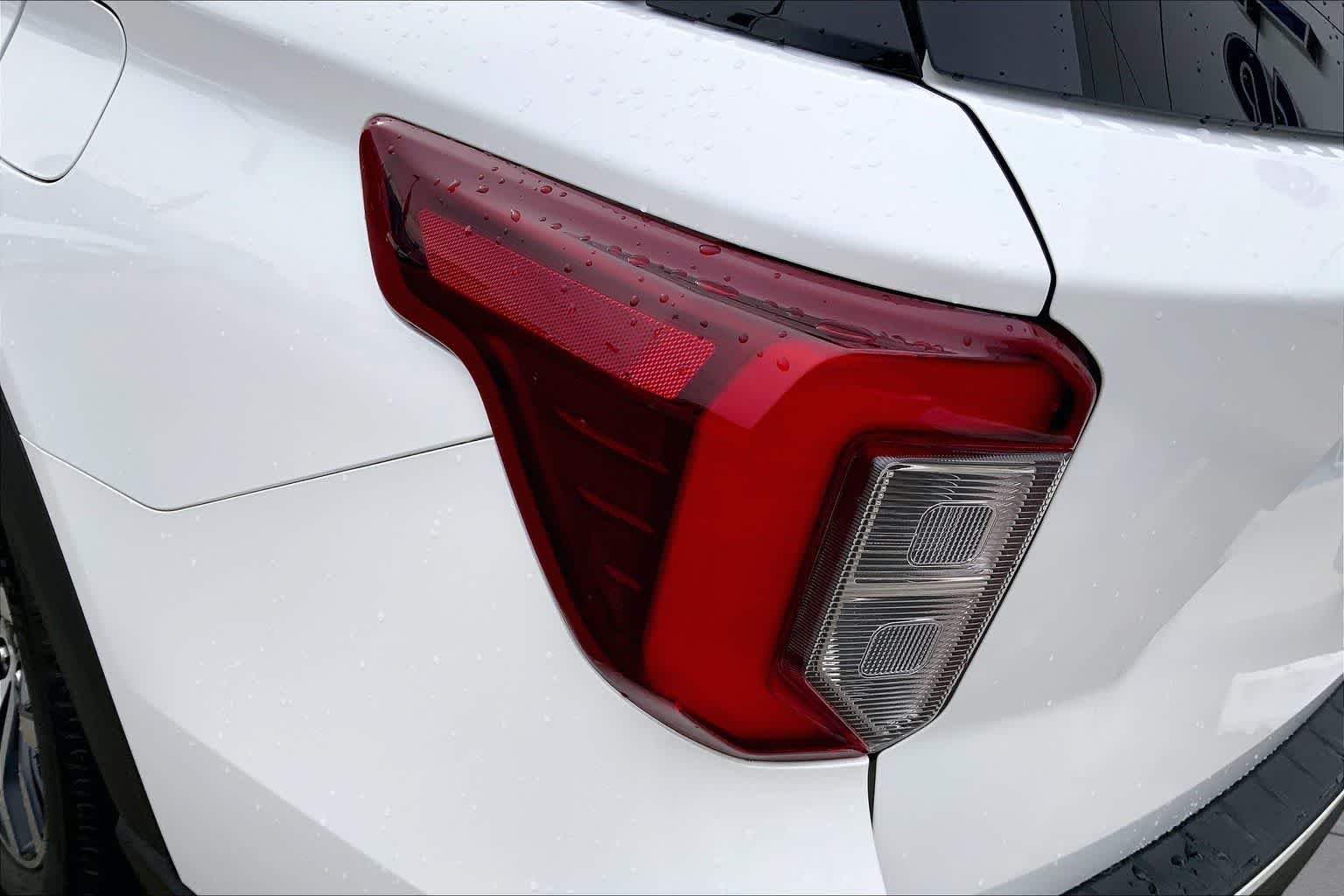 Used 2020 Star White Metallic Tri-Coat Ford ST image 27
