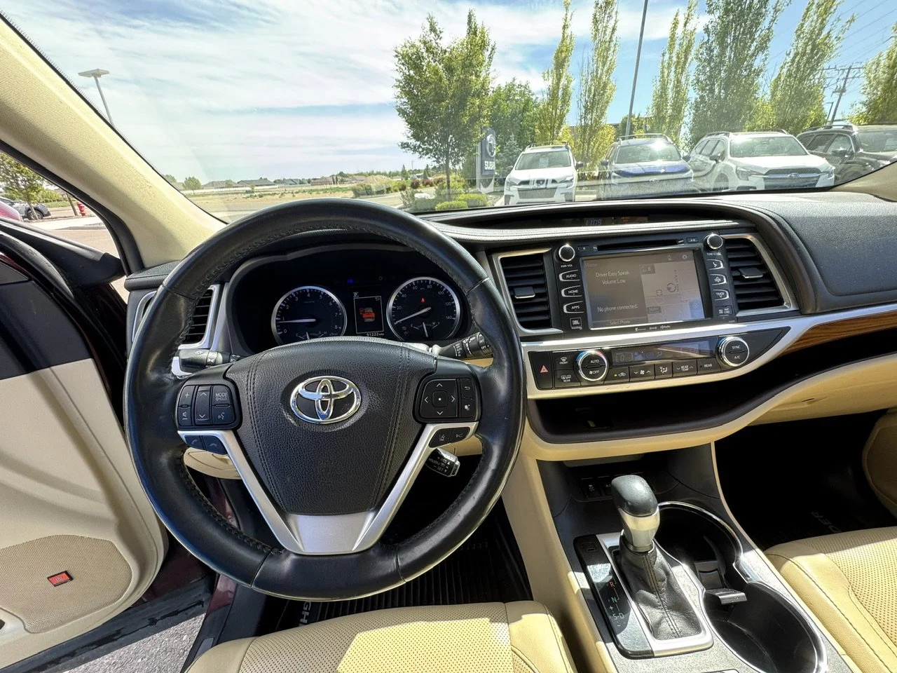 Used 2019 Ooh La La Rouge Mica Toyota Limited Platinum image 12