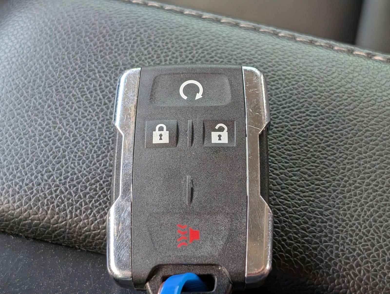 Used 2017 Summit White Chevrolet LT image 28