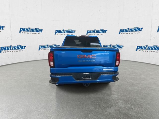 Used 2024 Blue GMC Elevation image 9