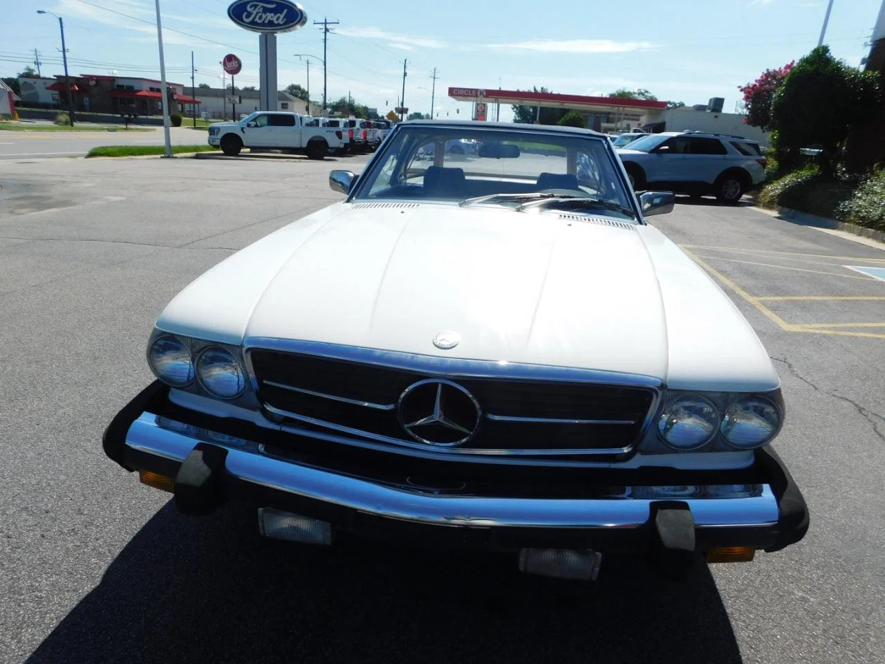 Used 1980 White Mercedes-Benz Convertible image 3