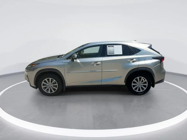 Used 2018 Silver Lexus 300h image 5
