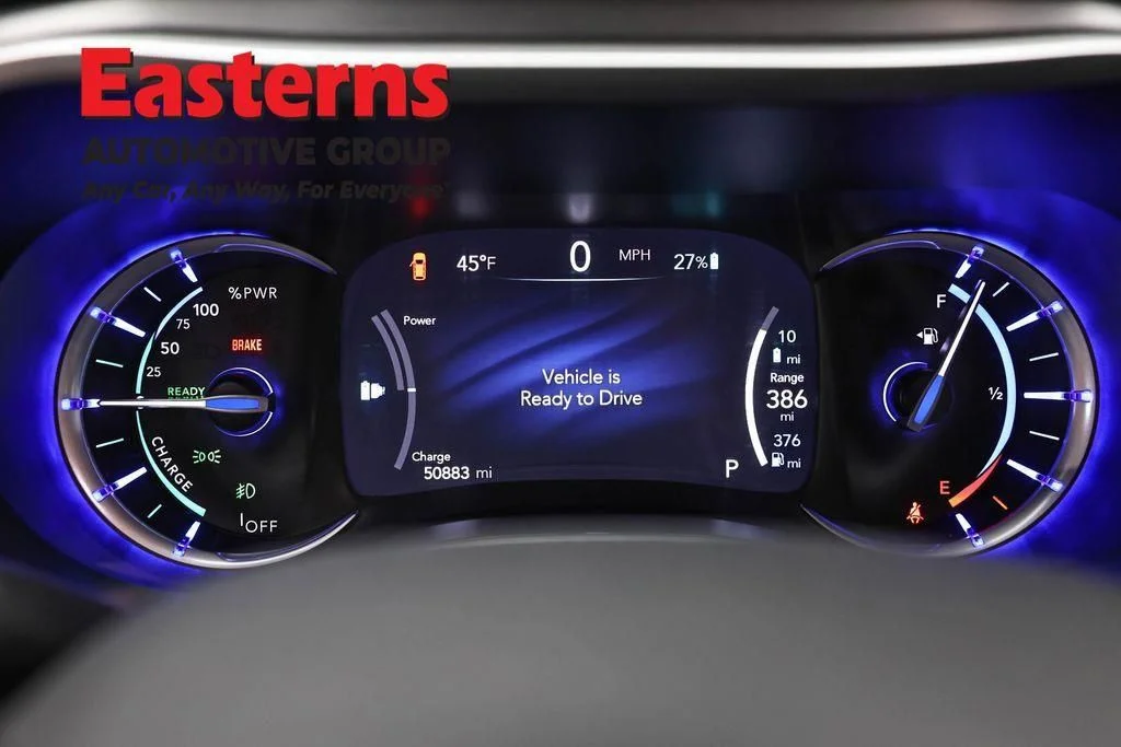 Certified Used 2023 Blue Chrysler Touring L image 20
