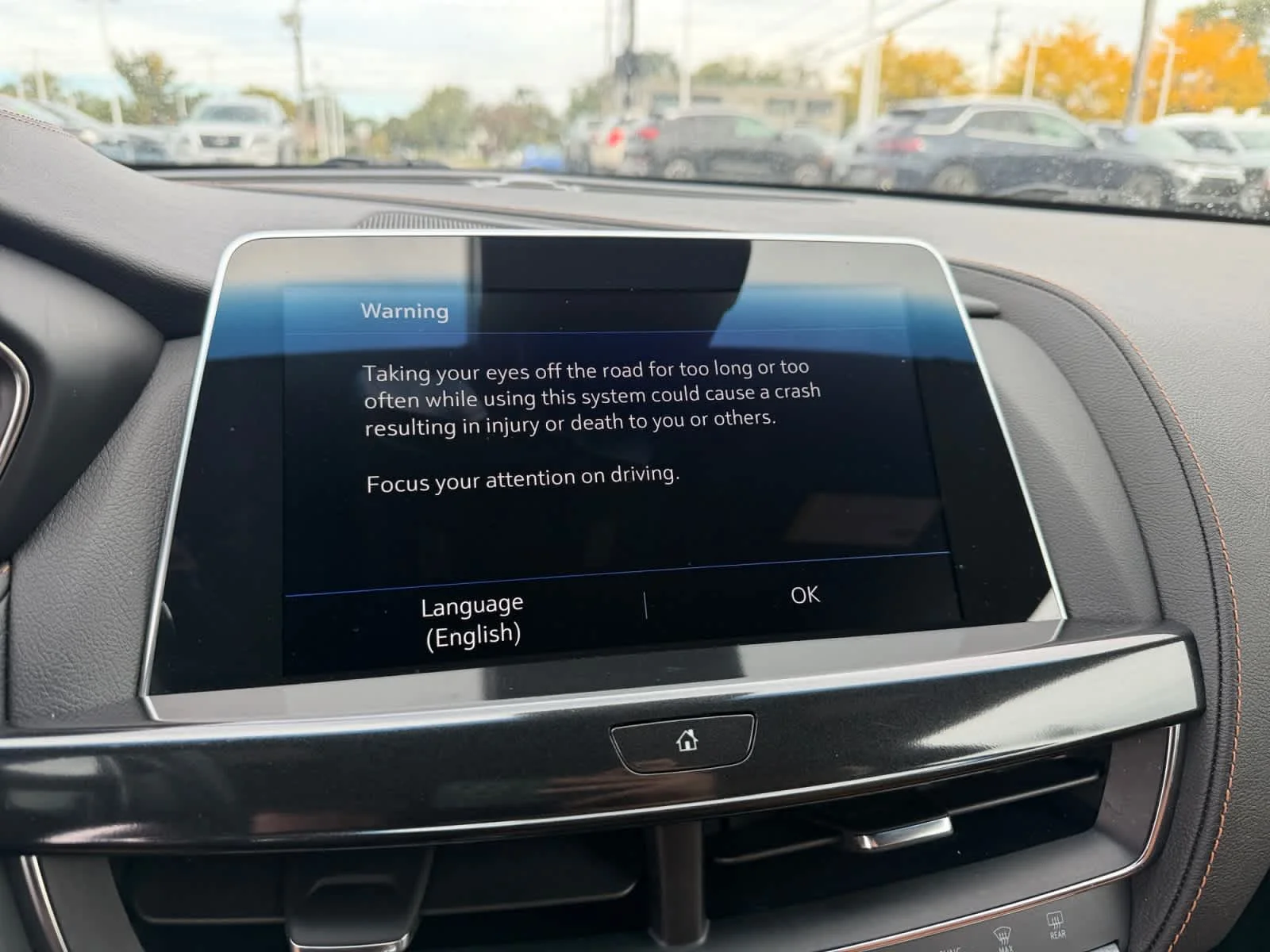 Used 2024 WH Cadillac Premium Luxury image 29