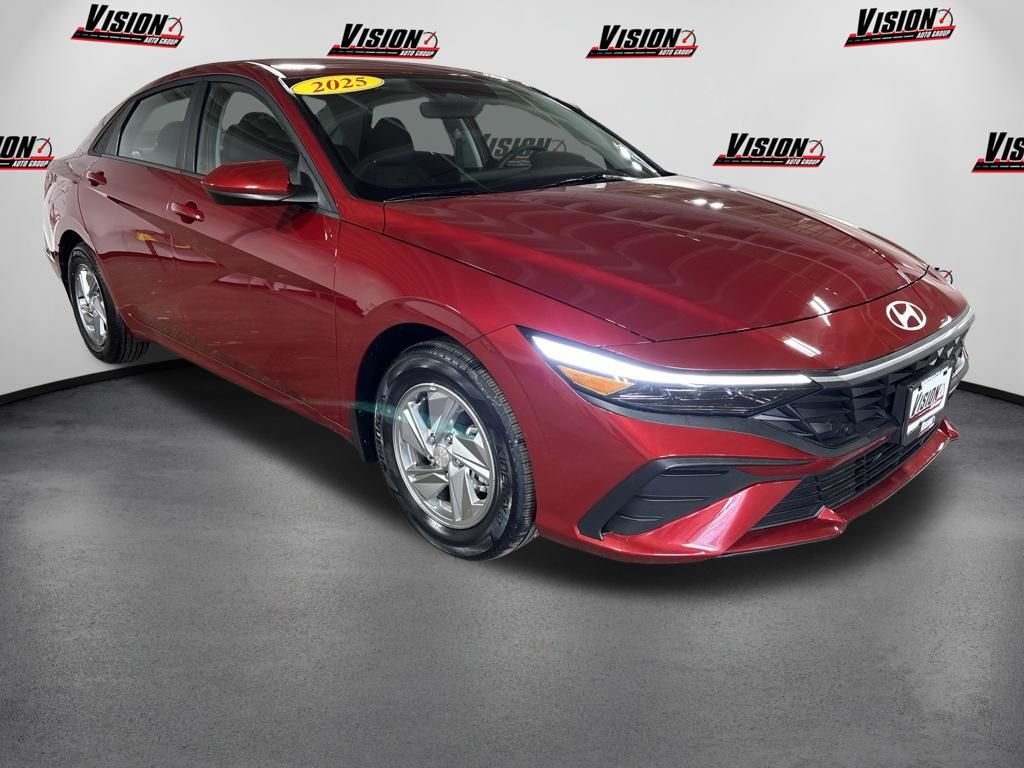 Certified Used 2025 Red Hyundai SE image 3